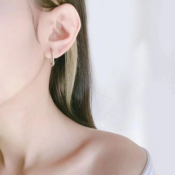 925 Sterling Silver Hoop Huggie Earrings Round Rectangle Hoops Dainty Earrings - Picture 5 of 5